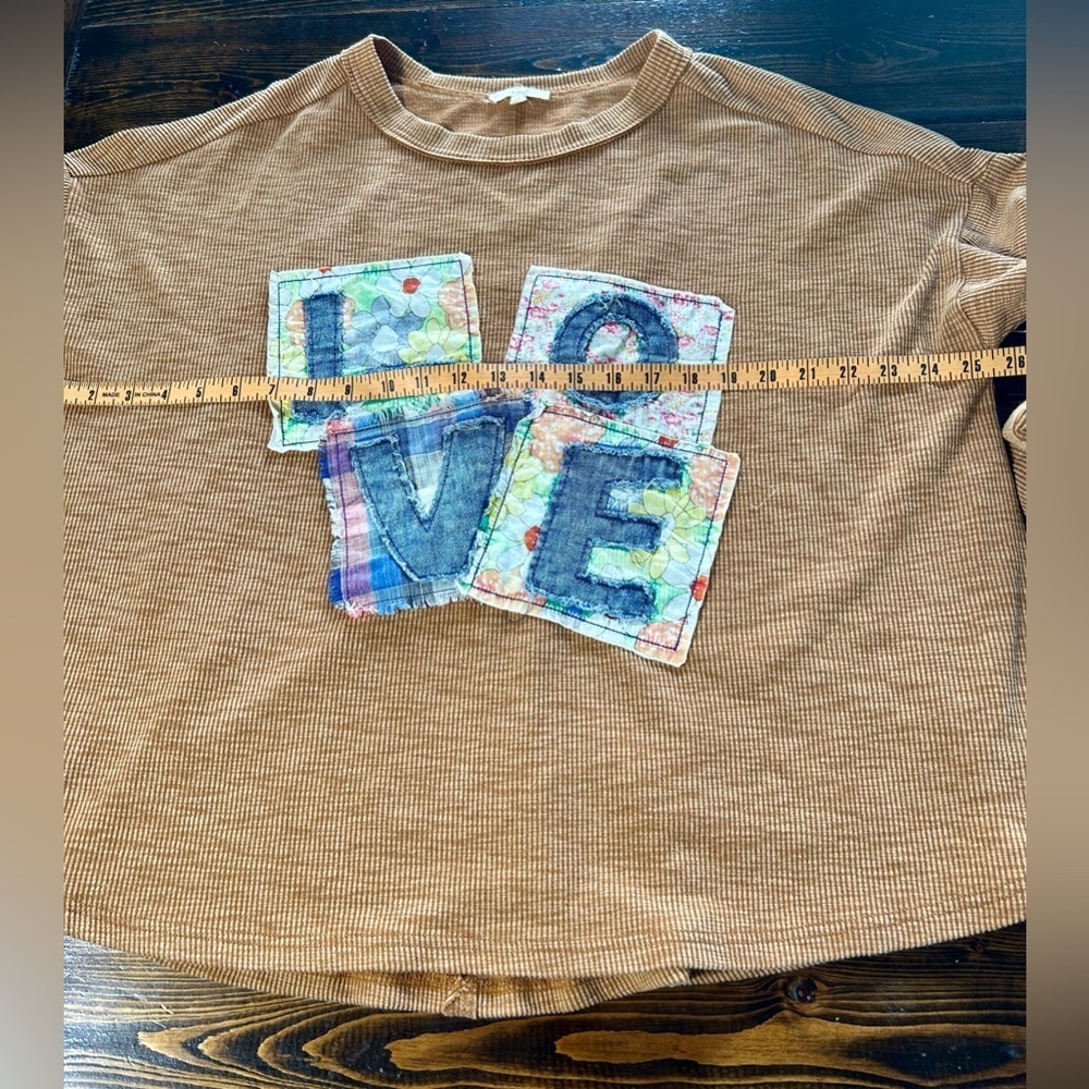 Love Patch / Patchwork Olive Rib Knit Top by Easel - Picture 6 of 6